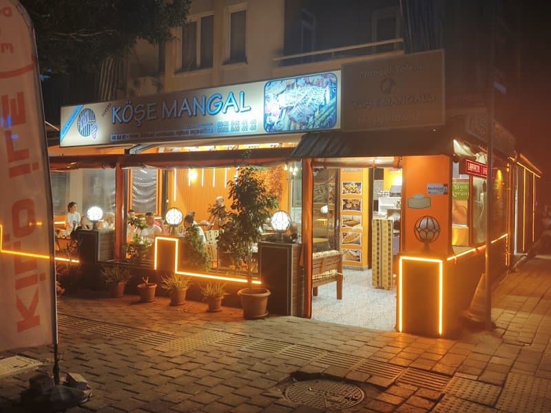 Dokuma Köşe Mangal