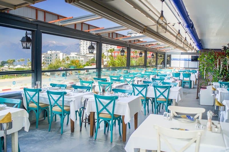 Balıkçı İrfan kafesi Muratpaşa/Antalya