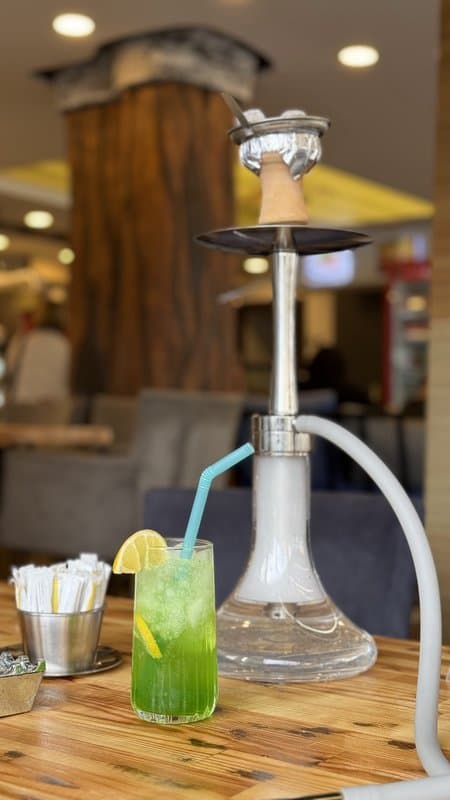 Aura lounge cafe