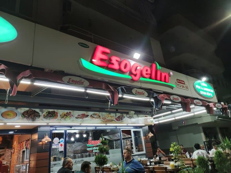 Döner Kebab Salonu Eso Gelin