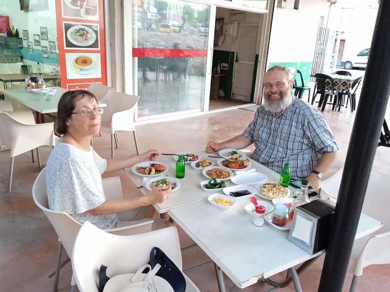 ZİYADE Köfte & Piyaz