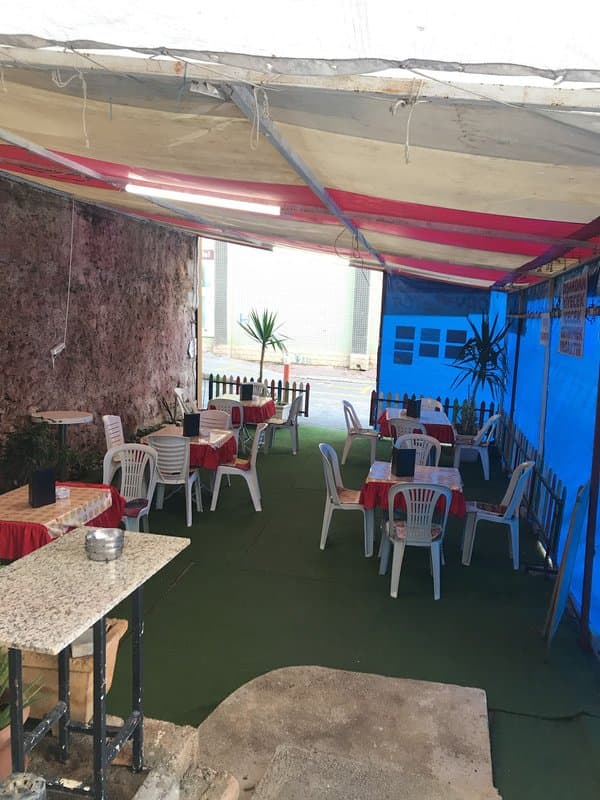 Cafe Armes