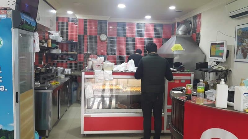 İlk Adım Dürüm Evi