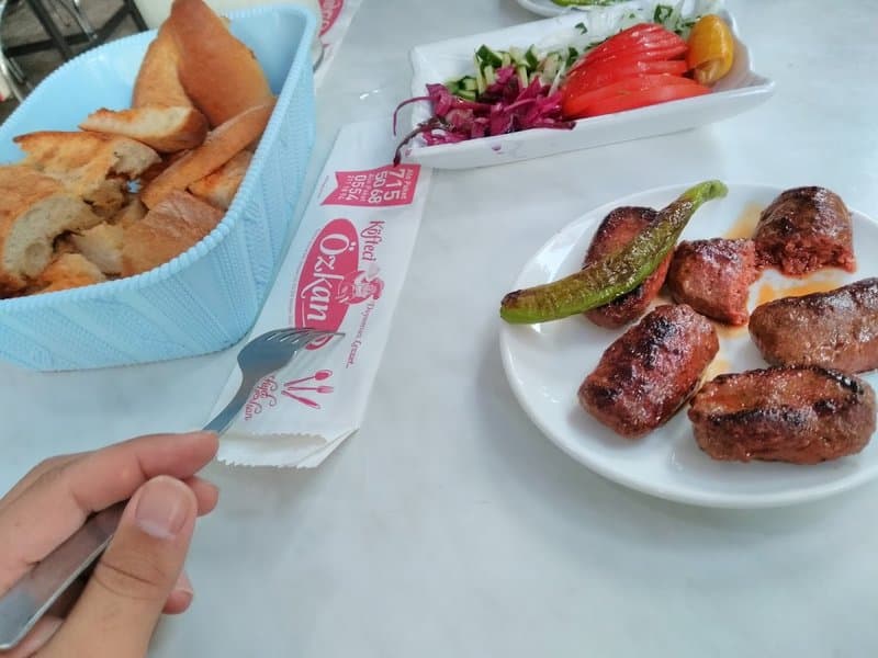 Köfteci Özkan