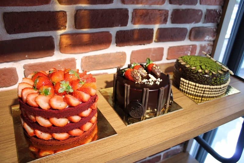 La Bergamote Patisserie & illy Coffee