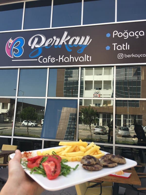 Berkay Cafe & Kahvaltı Salonu