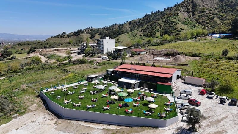 Salihli Başbaşa Cafe