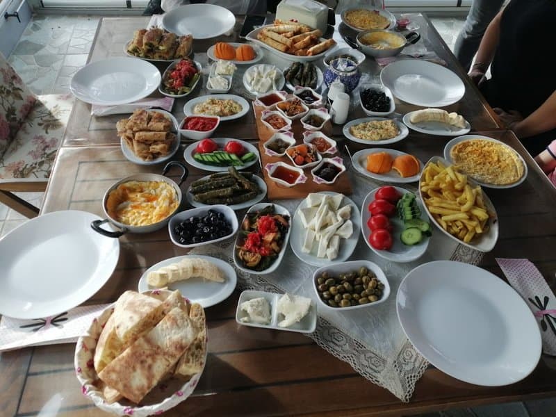 Alesta Cafe & Kahvaltı Salonu