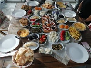 Alesta Cafe & Kahvaltı Salonu