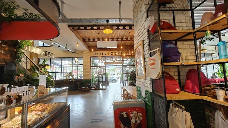 Mackbear Coffee Co.