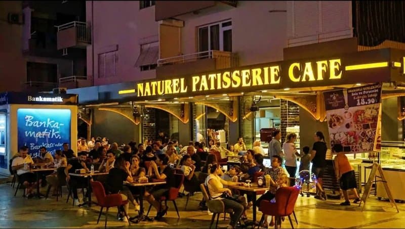 NATUREL PATİSSERİE CAFE