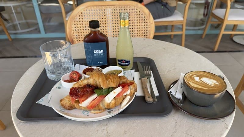 Romm Coffee Lara