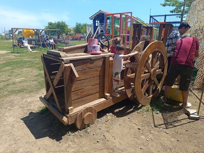Roots Farm