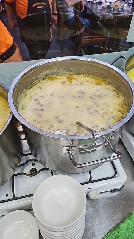 Gürsu Odun Köfte Çorba Salonu