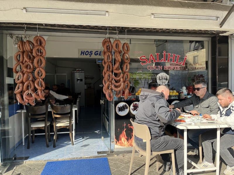 Meşhur Salihli Odun Köftecisi
