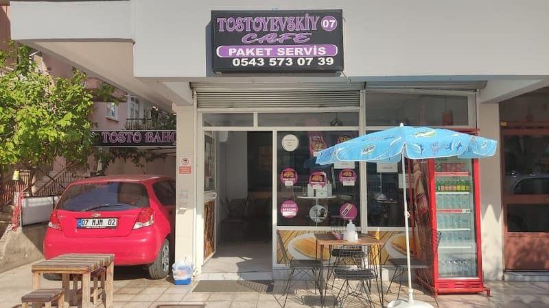 TOSTOYEVSKİY