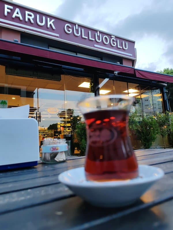 Faruk Güllüoğlu Şirinyalı Şube
