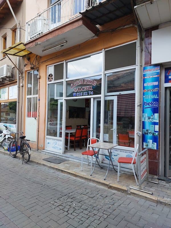 Özen Pide Salonu